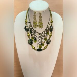 Elegant Green Crystal Beaded Necklace and Earring Set